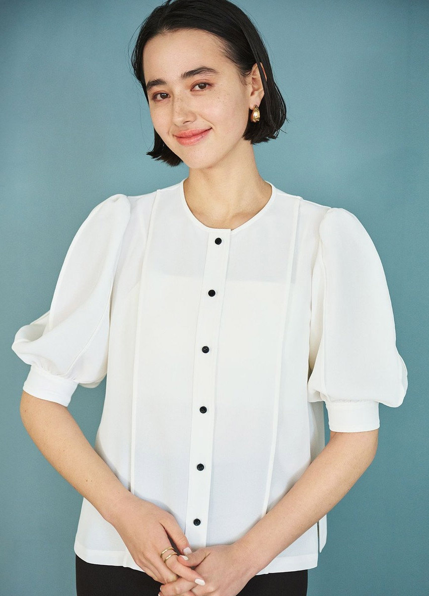 泡泡袖襯衫